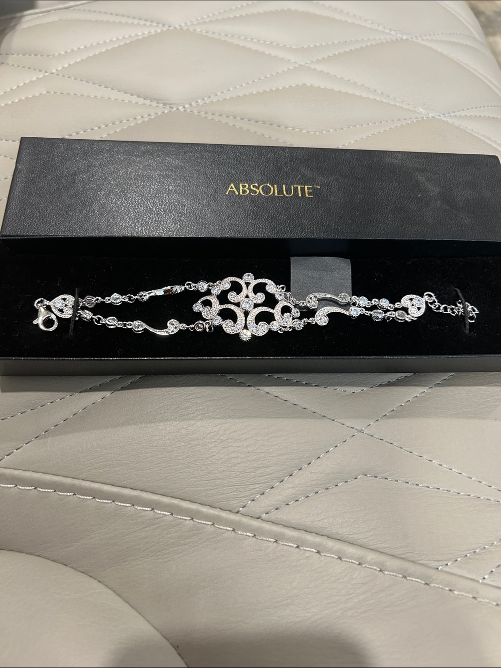 Absolutely Silver Filigree CZ Bracelet with Clear Stones. Size 8